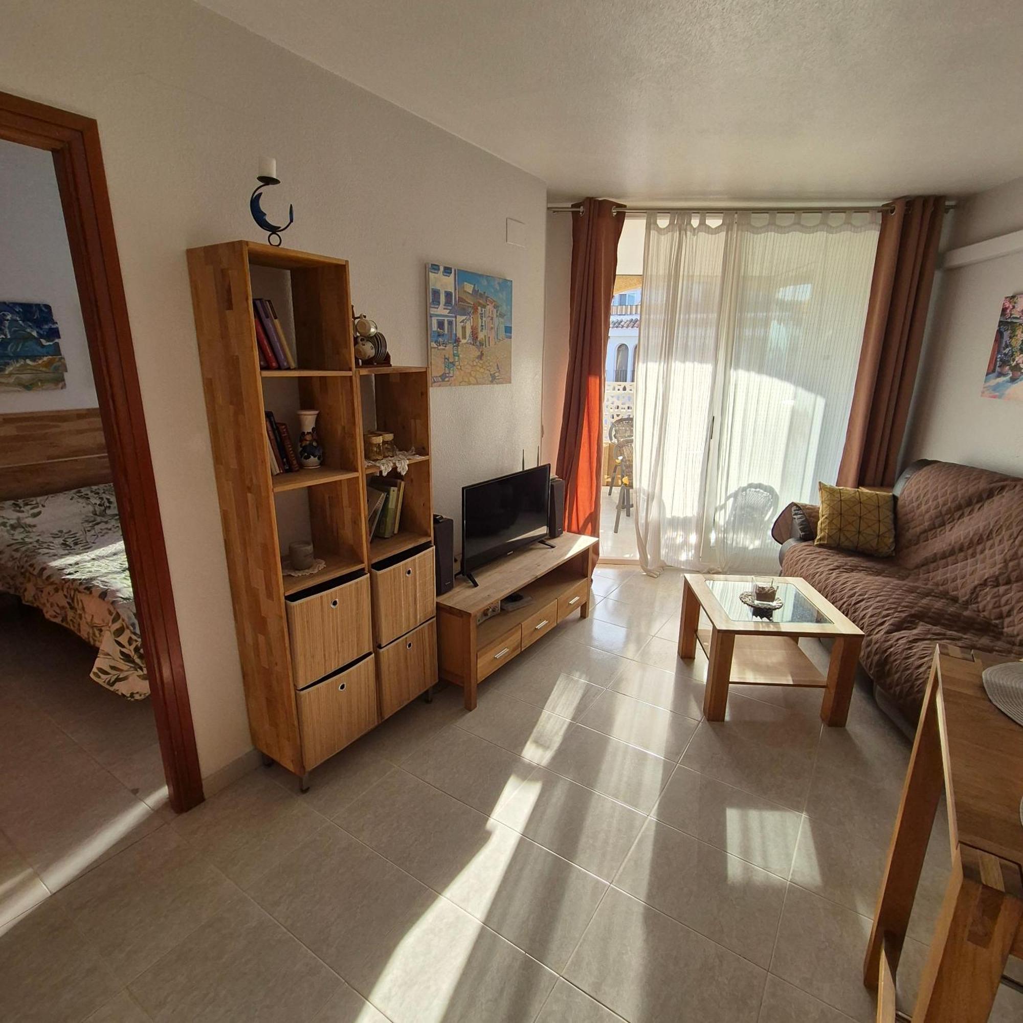 Piso Soleado En Apolo Vii Appartement Calp